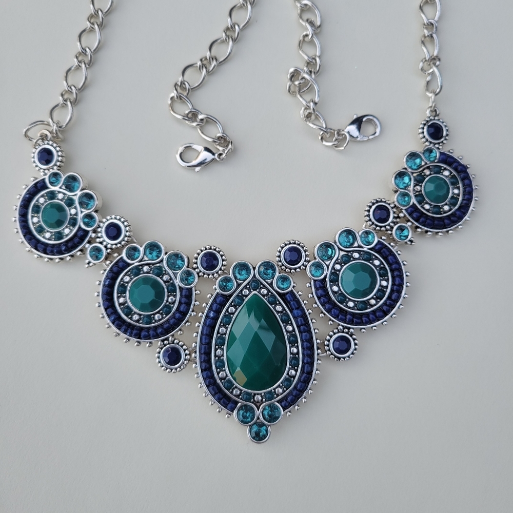 Premier Designs Victoria Necklace